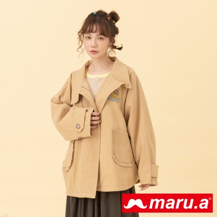 【maru.a】甜密花園🌸荷葉邊造型miru刺繡傘狀風衣外套(2色)-卡其 24312111
