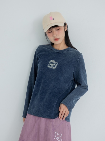 復古洗色挺挺字母上衣