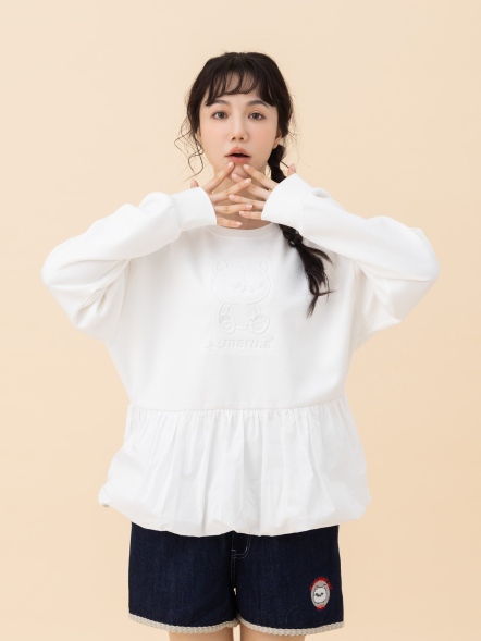 太空棉拼接異材質立體貓頭鋼印圖上衣