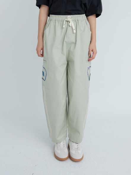 直條織帶貓頭電繡錐型褲