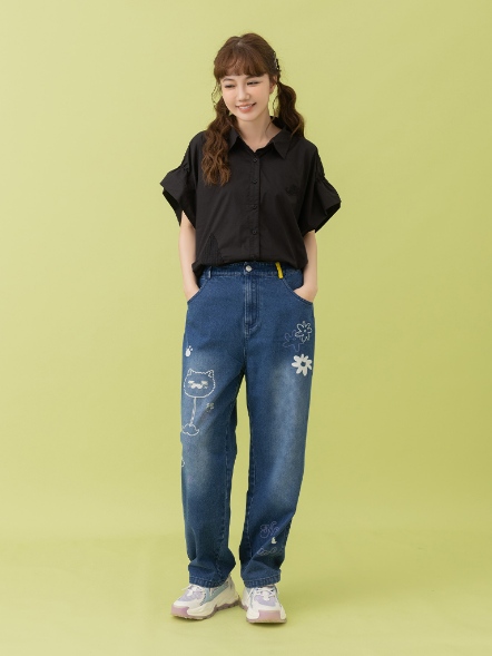 【maru.a】肉球滿滿🐱手繪圖樣印花丹寧直筒褲(2色)-丈青25325220