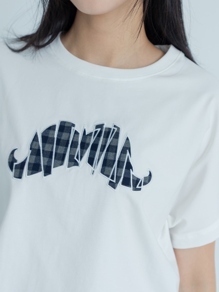 斜切鬍子格紋上衣