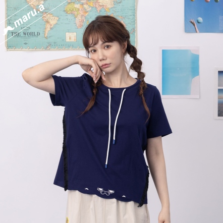【maru.a】miru秘密衣櫃👕手繪撞色印花雲朵邊流蘇造型上衣(2色)-深藍 24921221