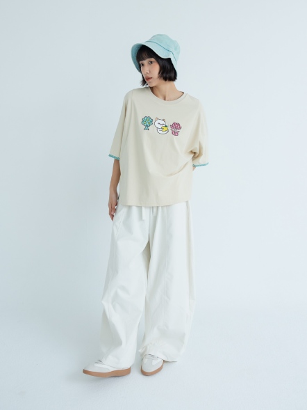 童話格紋拼接敘事電繡上衣