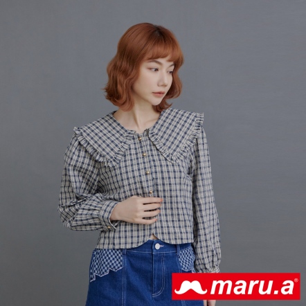 【maru.a】英式女孩☕復古俏皮荷葉娃娃領格紋短版襯衫(2色)-深藍 23943112