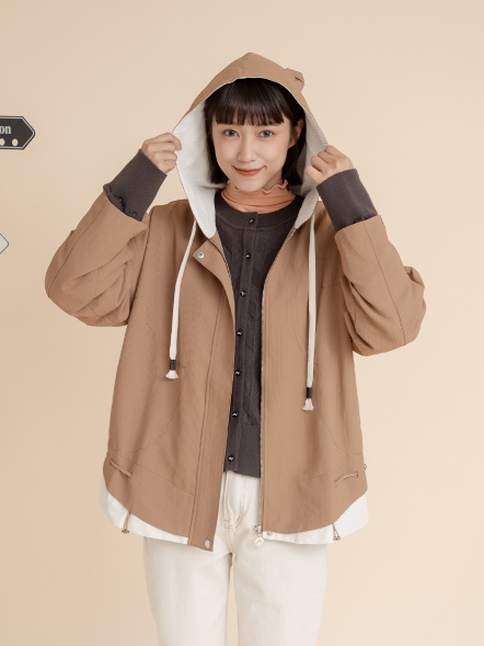 貓耳拼接抽繩造型外套