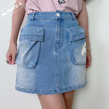 【maru.a】隔空傳情💌可愛刺繡立體造型口袋丹寧褲裙(2色)-淺藍 24916111