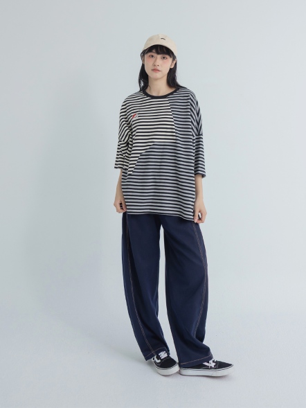 圓領貓咪條紋上衣