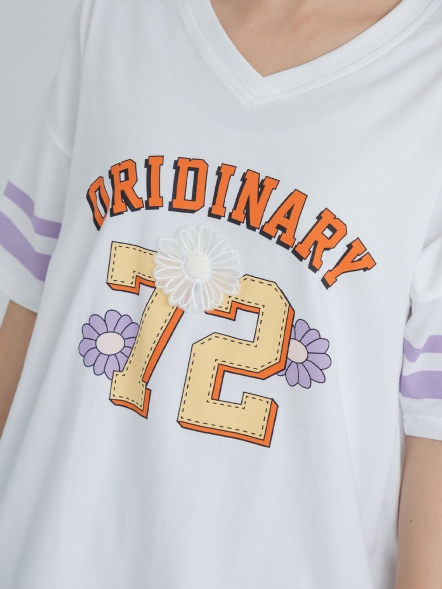 小花開 V 領上衣