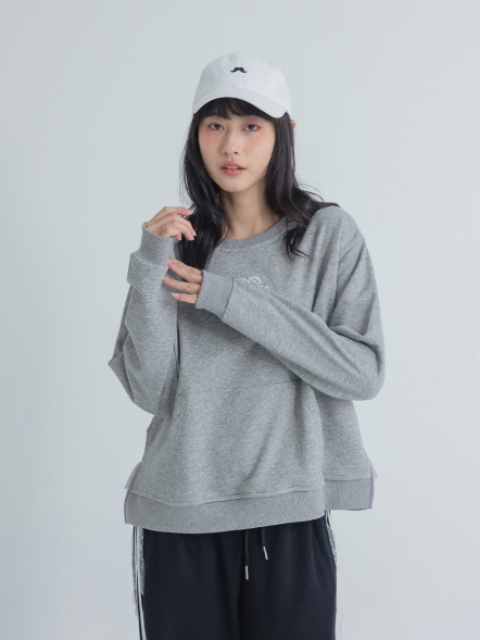 背後網紗拼接上衣