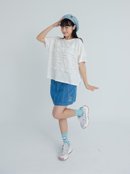 波紋織帶鏤空鬍子電繡上衣