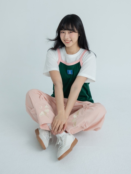 撞色細肩帶LOGO背心