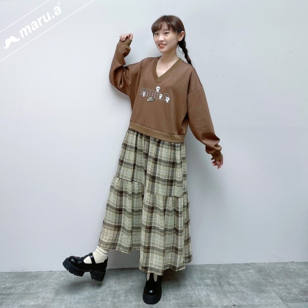 【maru.a】💐甜美氣質格紋V領太空棉拼接造型連身洋裝(2色)-咖啡 24937112