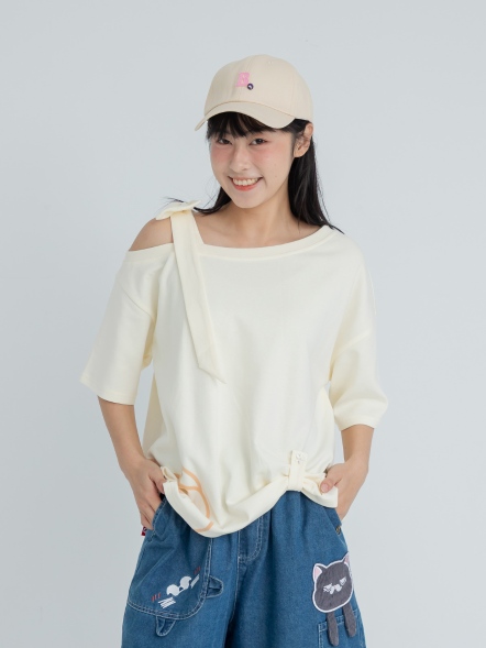 露肩蝴蝶款可調式上衣