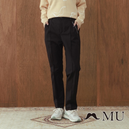 【MU】OL必備 👜設計款西裝料刺繡直筒長褲(2色)-黑色 22925267