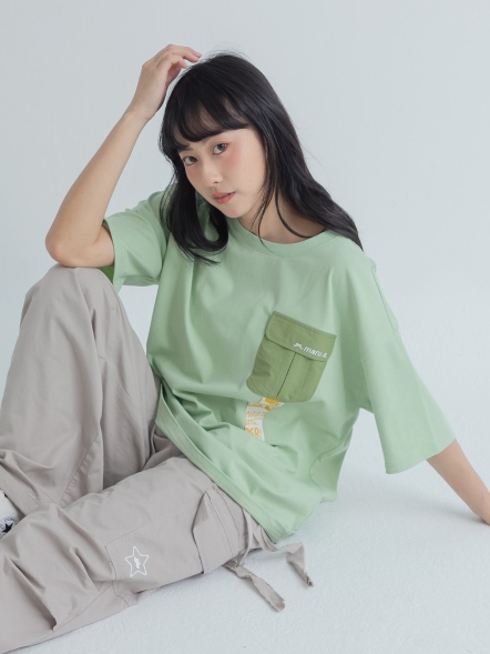 SWEET撞色口袋設計上衣