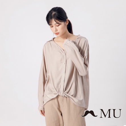 【MU】下擺扭結前短後長襯衫(2色)20913171