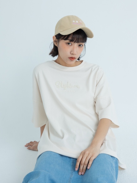 曜影字母亮片上衣 (男女共穿)