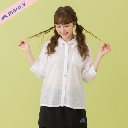 【maru.a】miru包圍尼💭造型刺繡翻領微透視格紋紋路排釦襯衫(2色)-白色 25323119