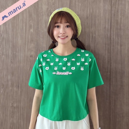 【maru.a】KAWAII~~💕吉祥物們撞色可愛印花立體刺繡短版T(3色)-深綠 25311228