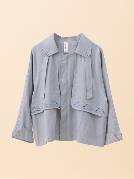 鬍子簍空刺繡層次風衣外套