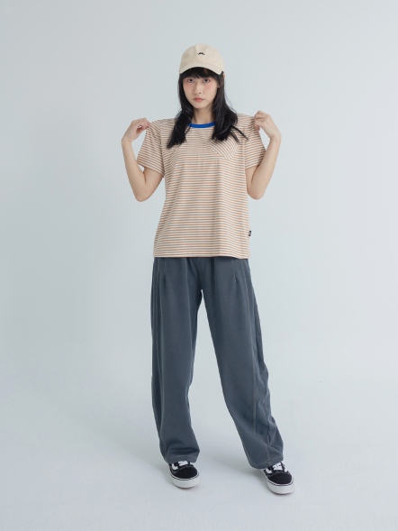 條紋圈領撞色貓頭電繡上衣